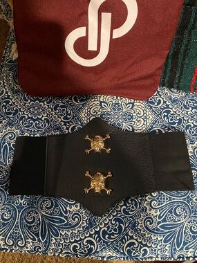Black Wide Waist Belt with Gold Skull Accents